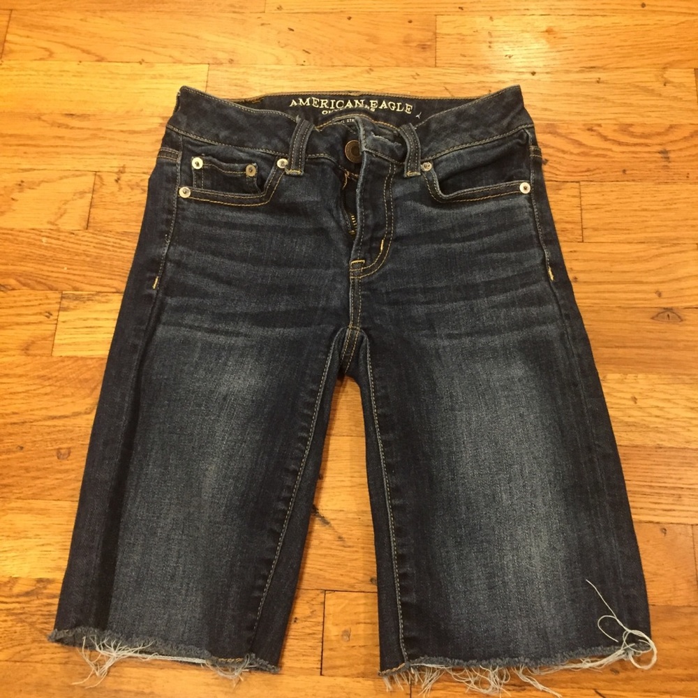 American Eagle Bermuda shorts size 0